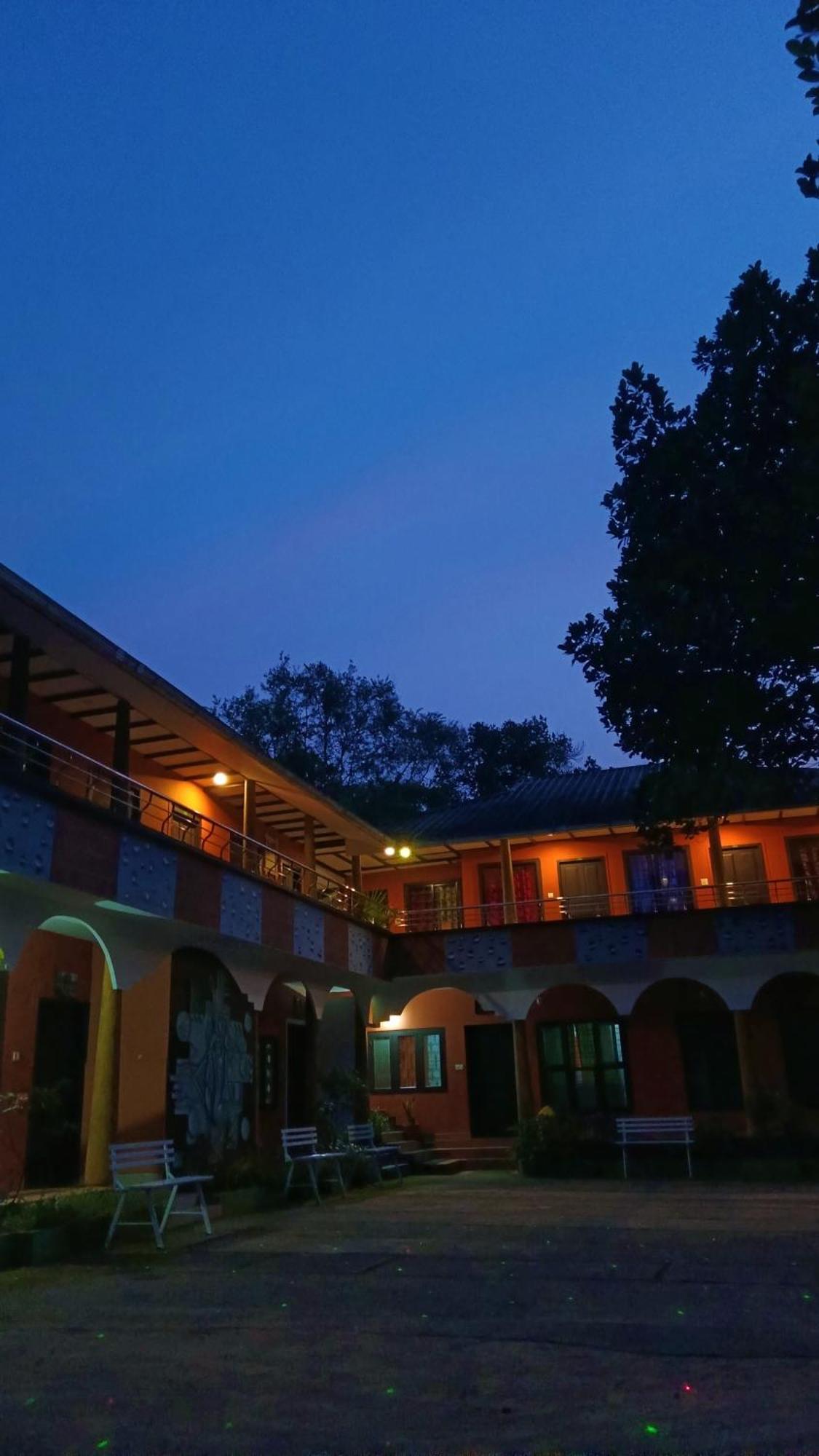 Jungle Valley Ayurvedic Spa Resort Meppādi Dış mekan fotoğraf